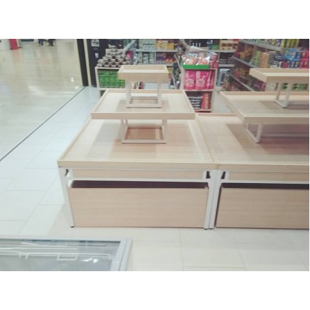 OPPA FOUNTAIN TABLE SQUARE c/w 2 CABINET BOX ROLLER